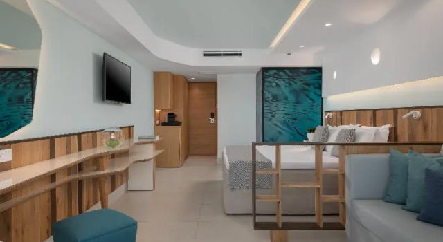 Номер Standard с балконом Arina Beach Resort