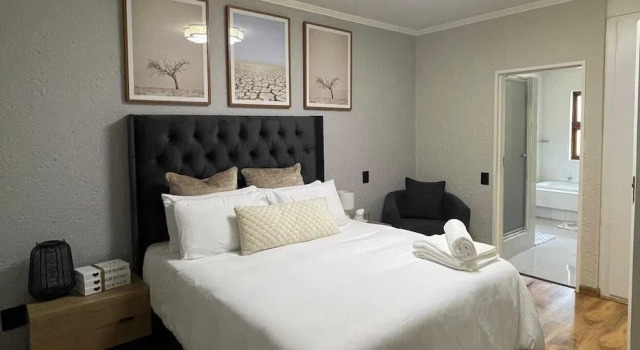 Апартаменты 3 Bedroom Apartment in the Heart of Sandton