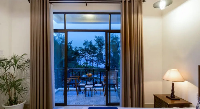 Двухместный номер Standard с балконом и с видом на океан Santa Sea Villa Hoi An