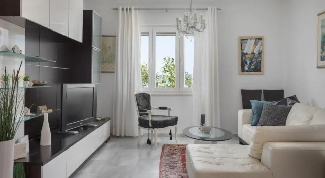 Villa OLD OLIVE, 3lovelyvillas, Buchen Sie Villa Hotels in Gespanschaft Split-Dalmatien mit Pool, Schwimmbad