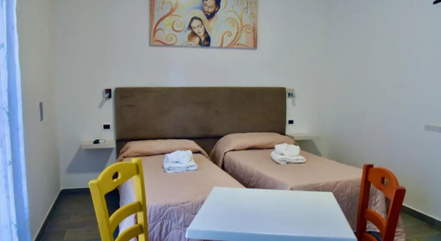 B&B Aurora, Book Bed and Breakfast Hotels in Favara with Parking, Parking