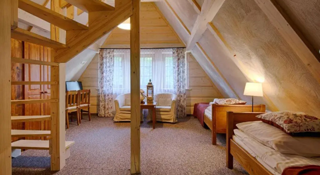 Четырёхместный номер Standard Дуплекс Góralski Gościniec & SPA