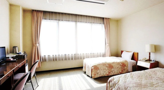 Nagahama Institute of Bio-Science and Technology Dome, Rezerwuj Hotel Nagahama Lake Biwa