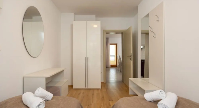Апартаменты с 2 комнатами с балконом и с видом на море Apartments Lea