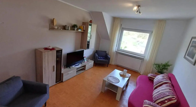 Ferienhaus Urban mit Garage, Забронировать Отель Вимбах Ahrtal