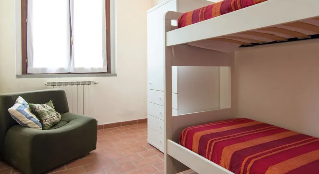 Tranquil Holiday Home in Vicchio With Swimming Pool, Забронировать Дом для отпуска Коттеджи Мугелло, Коттедж