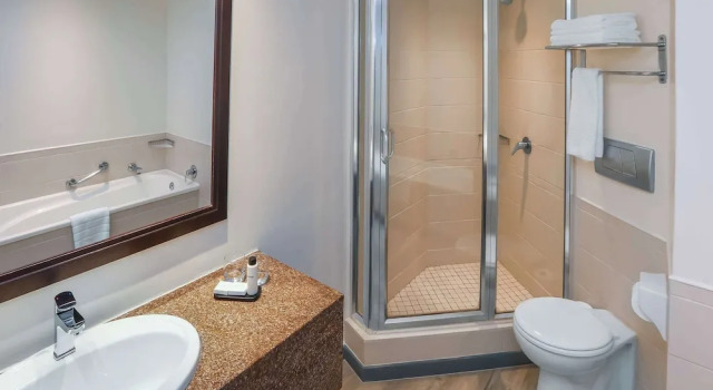 Двухместный номер Standard Garden Court East London