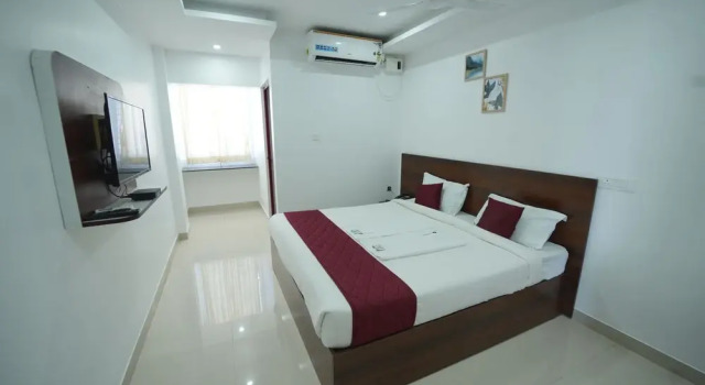 Двухместный номер Standard с видом на сад JR Service Apartment