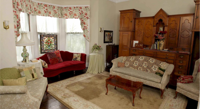 Six Acres Bed & Breakfast, Buchen Sie Hotel Cincinnati Ohio