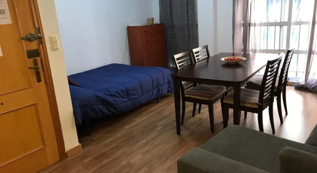 CheValenciaFlats, Забронировать Отель Кала д'Ор 