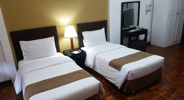 Номер Standard BSA Tower Serviced Residences