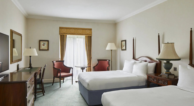 Четырёхместный номер Deluxe Hanbury Manor Marriott Hotel & Country Club