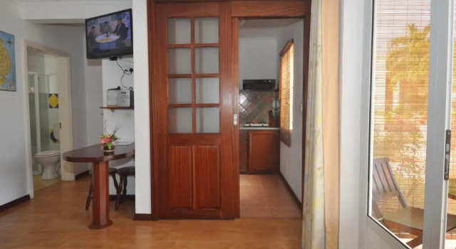 Студия La Pointe Villas
