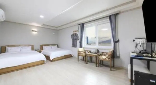 Люкс Deluxe MJ Tour Hostel