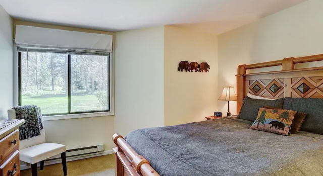 1182 Flying Dutchman 2 Bedroom Condo by RedAwning