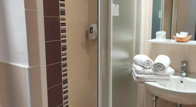 Номер Comfort Logis Hotel Les Playes
