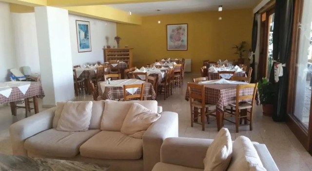 Апартаменты c 1 комнатой с балконом и с красивым видом из окна Pissouriana hotel Apartments