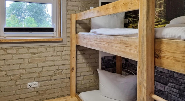 Nice Home in Thale /friedrichsbrunn With Wifi and 5 Bedrooms, Book Hotel 5-stjernede hoteller i Garz, 5*