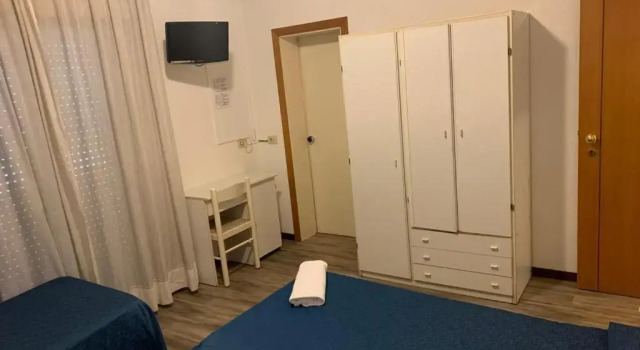 Hotel Piada DOro, Забронировать Отель Отели Риччоне с парковкой, Парковка