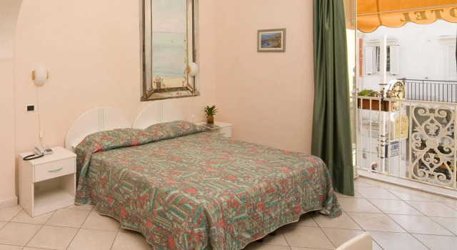 Hotel Da Raffaele, Забронировать Отель Искья остров Искья