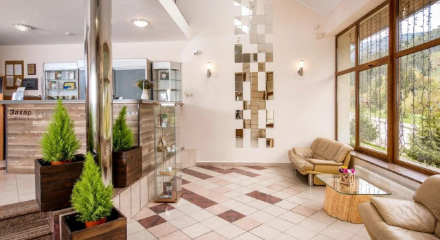 Zahar Berkut, Boek Hotel Hotels in Lviv met parkeren, Parkeren