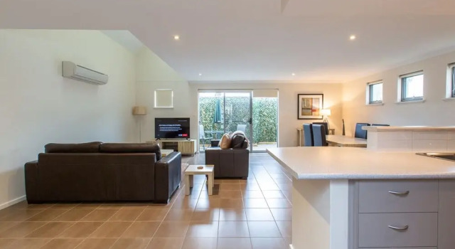 Oceanside - U61 at Cape View Resort, Забронировать Курортный отель Басселтон Geographe Bay, рядом с Busselton Archery &amp; Family Fun Park