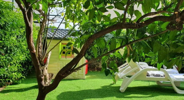 Апартаменты Apartment FINS with garden at Split suburbs