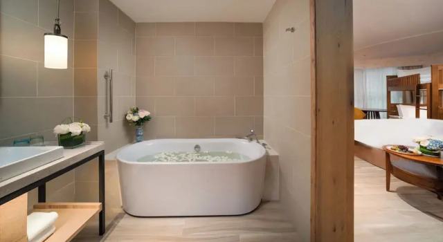 Семейный номер Premium Holiday Inn Jilin Beidahu by IHG
