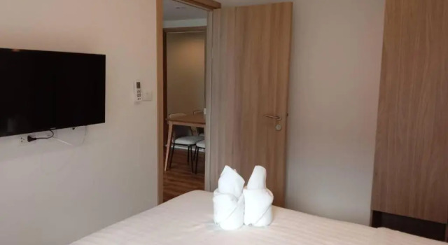 RoomQuest Hua-Hin Lahabana, Забронировать Отель Као-Такиаб Хуахин, рядом с Храм Ват-Као-Крайлас