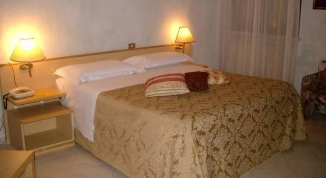 Hotel Bianco Nero, Varaa Hotelli 3 tähden hotellit kohteessa Piemonte, 3*