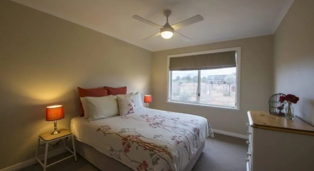 Flinders Bush Retreats, Book Hotel Hawker South Australia