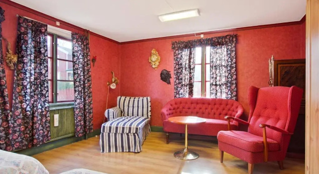 Hotell Mikaelsgården, Book Hotel  