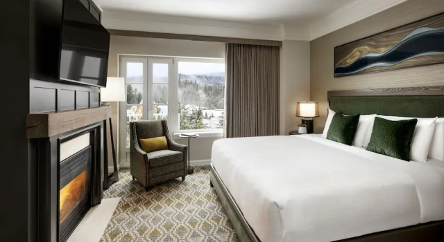 Номер Standard Fairmont Chateau Whistler