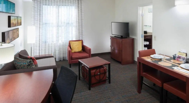 Двухместный люкс c 1 комнатой Residence Inn Phoenix North Happy Valley