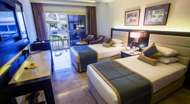 Двухместный номер Deluxe Pickalbatros Alf Leila Wa Leila Resort - Neverland Hurghada