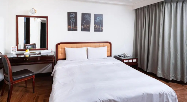 Двухместный номер Standard Peach Hotel