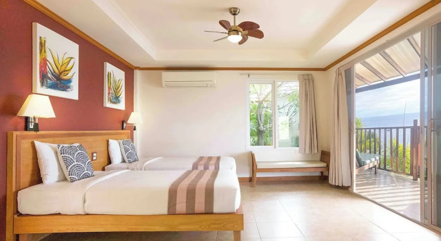 Вилла с балконом и с видом на море Pinnacle Koh Tao Resort