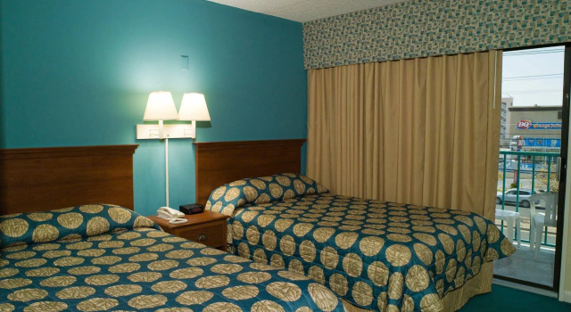 Cayman Suites Hotel