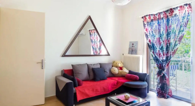 Mema's Tranquil Apartment in Patra, Prenota Appartamento Hotel a Peloponneso con parcheggio, Parcheggio