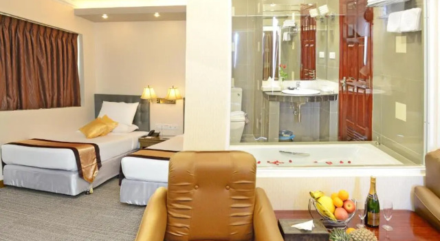 Полулюкс Hotel Grand United - Ahlone Branch