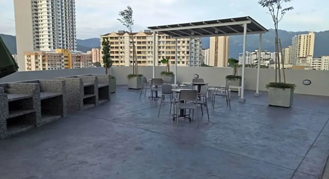Апартаменты Straits Garden Suites by The Homestay Helper