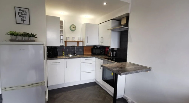 Апартаменты Beautiful 2-bed Seaview Apartment in Plymouth