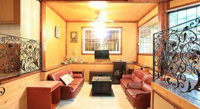 Wild Thyme Eco Guest House, Prenota Affittacamere Hotel a Nantou County con piscina, Piscina