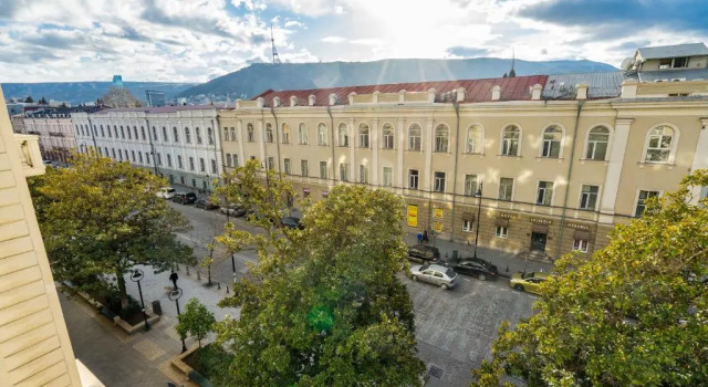 Студия Luxury Apartments on Central Avenue