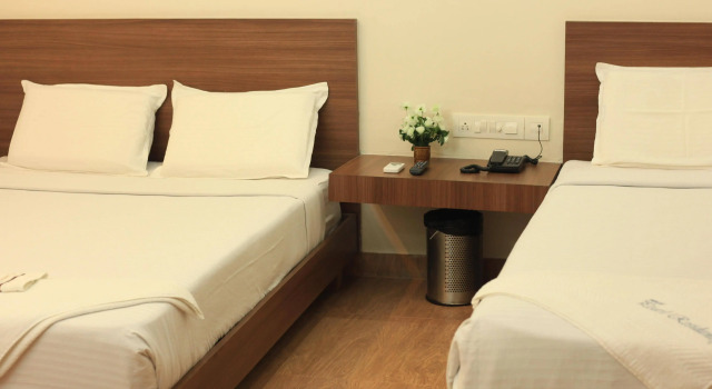 Hotel Pearl Residency