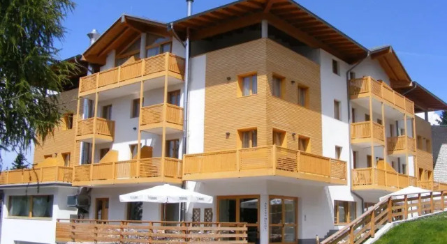 Alpine Mugon Hotel, Boek Hotel Vason Bondone Mountain