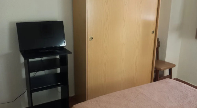 Номер Standard с 2 комнатами с балконом Hostal Bahía Blanca