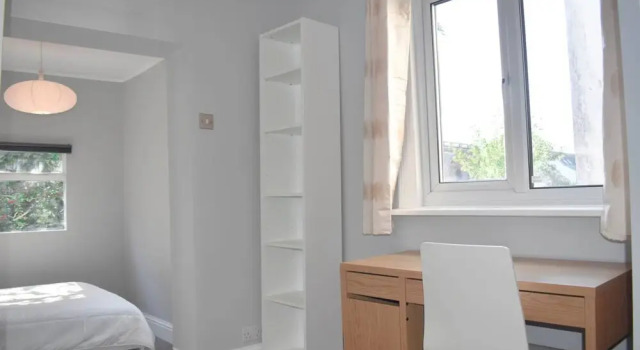 Contemporary 2 Bedroom Flat in Brighton, Забронировать Отель Отели Исторического графства Суссекса 3 звезды, 3*