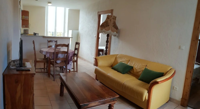 Gîtes Pyrénées à Vélo, Rezervovat Hotel Hotely v Hautes-Pyrénées s parkováním, Parkování