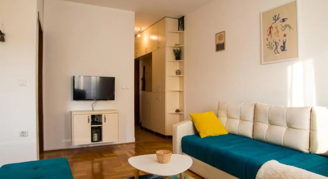 Sunny 412 apartment, Book Apartment Hotels in Podgorica County with Parking, Parking